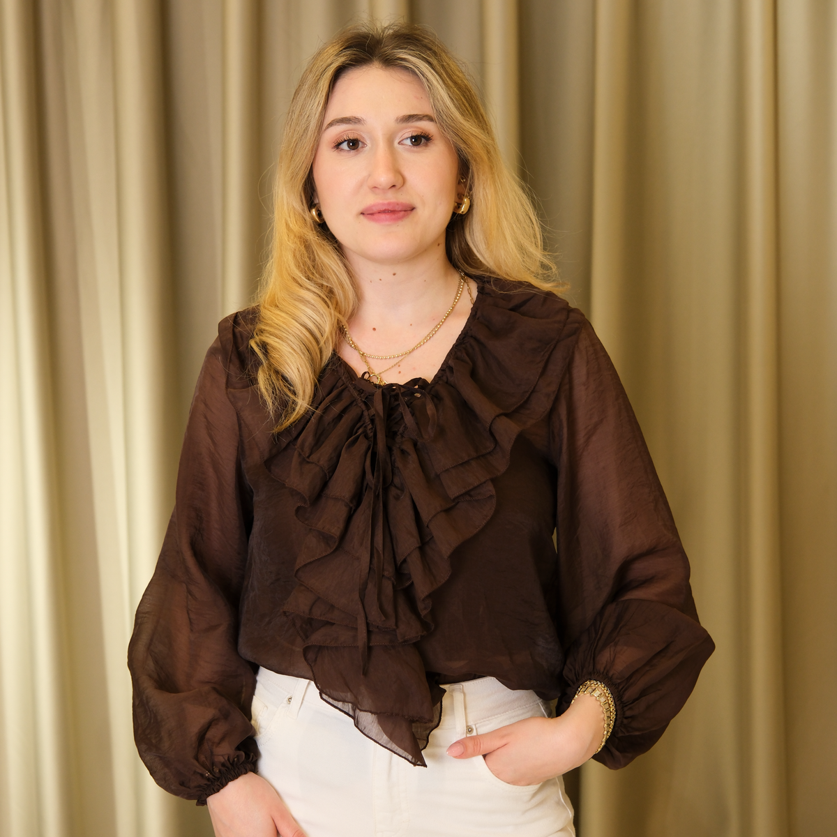 Fırfır Detaylı Şık Bluz